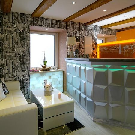 Wellnesshotel & Restaurant Hexenschopf レーッフィンゲン エクステリア 写真
