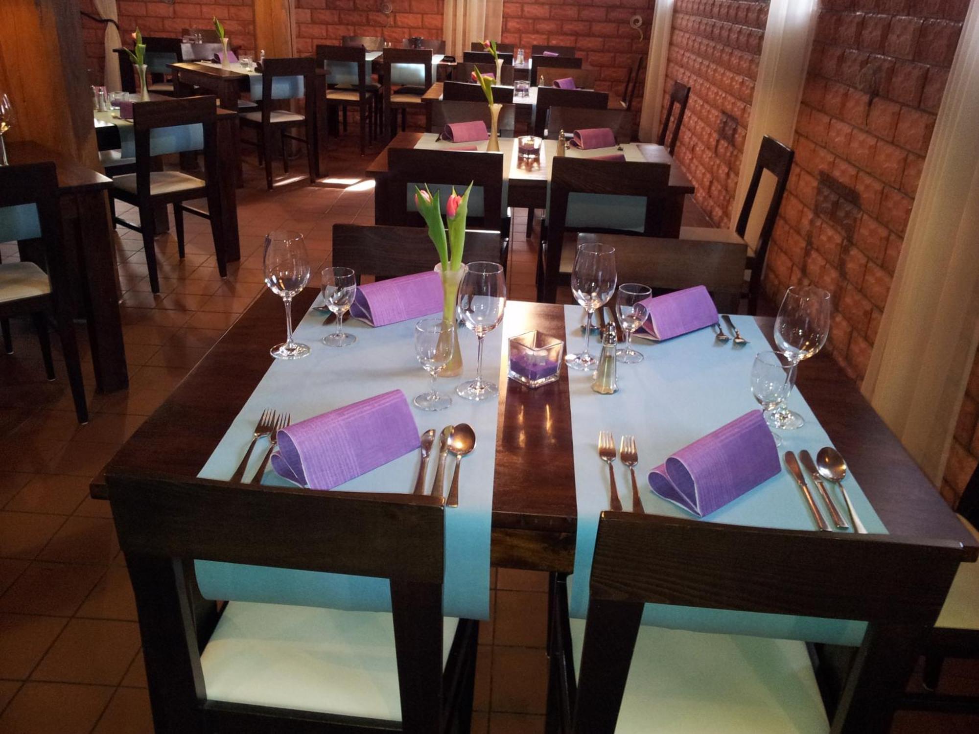 Wellnesshotel & Restaurant Hexenschopf レーッフィンゲン エクステリア 写真