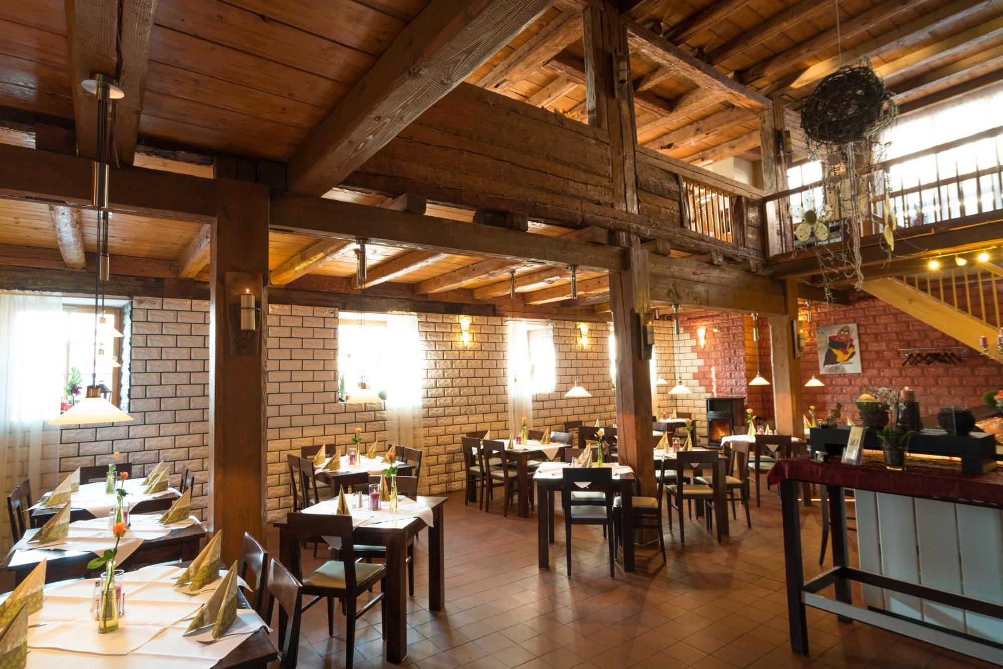 Wellnesshotel & Restaurant Hexenschopf レーッフィンゲン エクステリア 写真