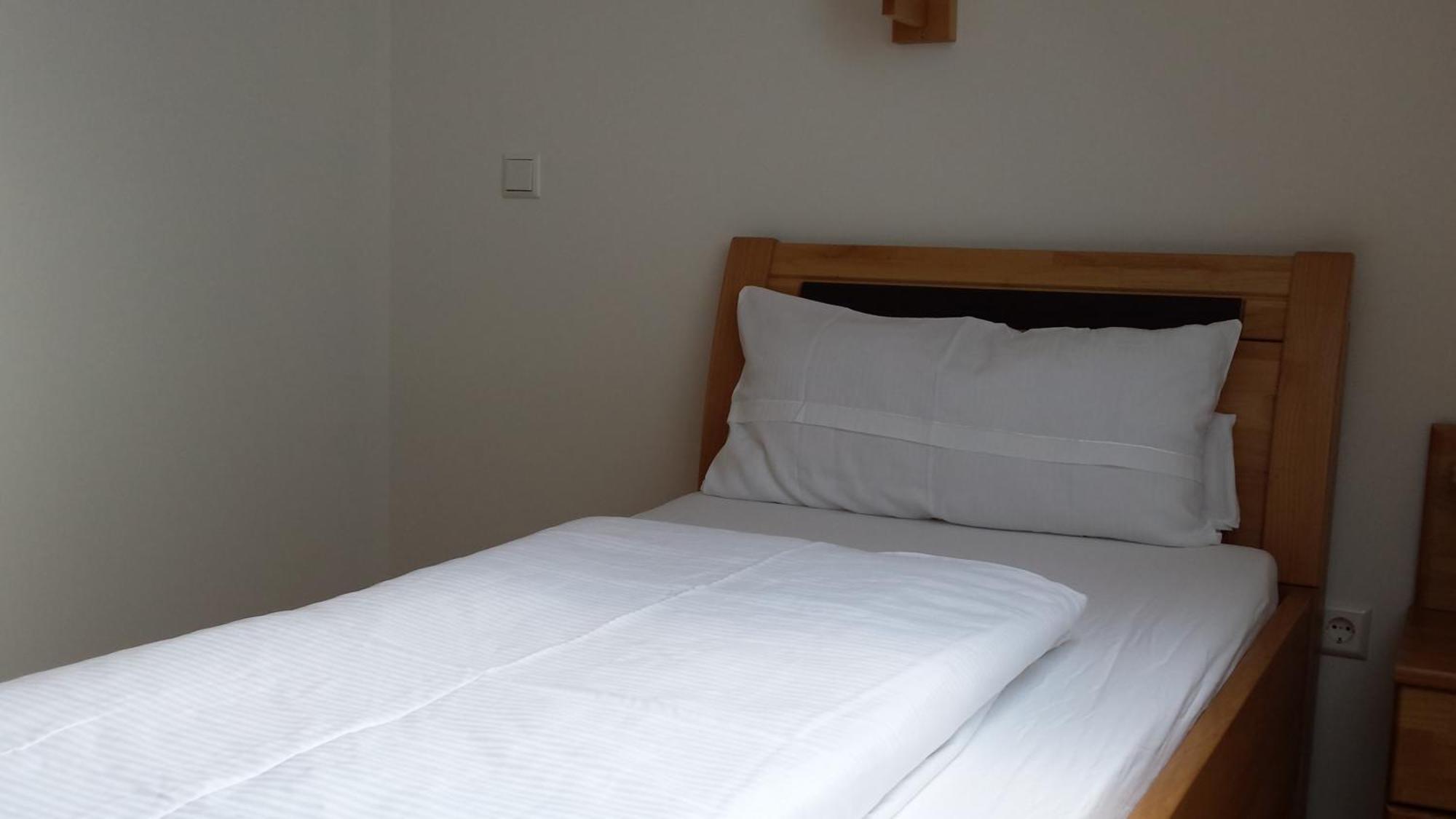 Wellnesshotel & Restaurant Hexenschopf レーッフィンゲン 部屋 写真