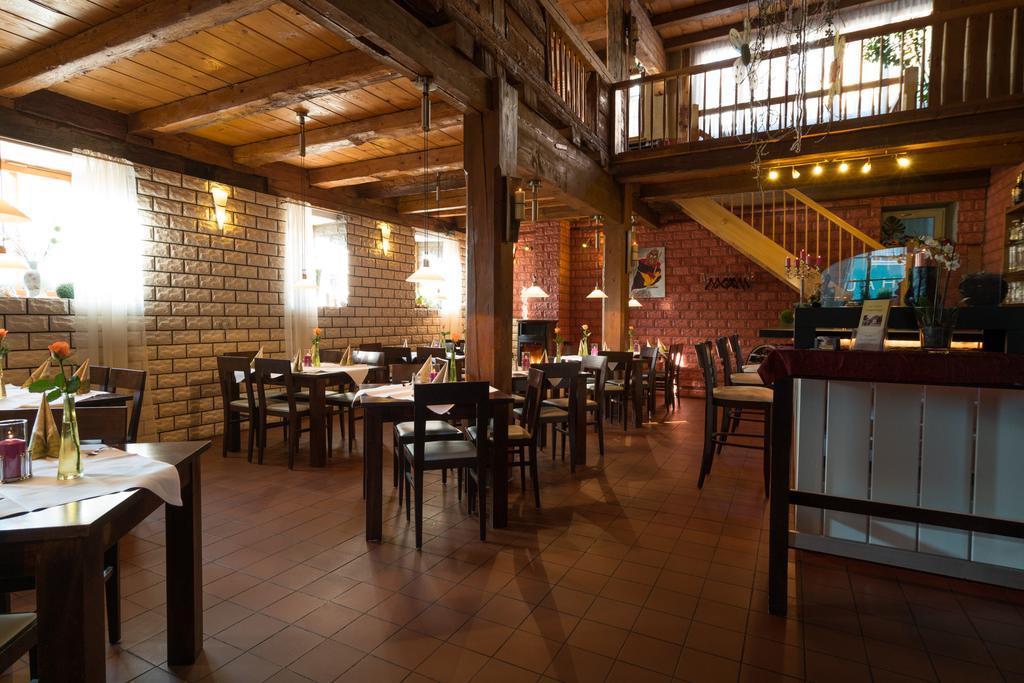 Wellnesshotel & Restaurant Hexenschopf レーッフィンゲン エクステリア 写真